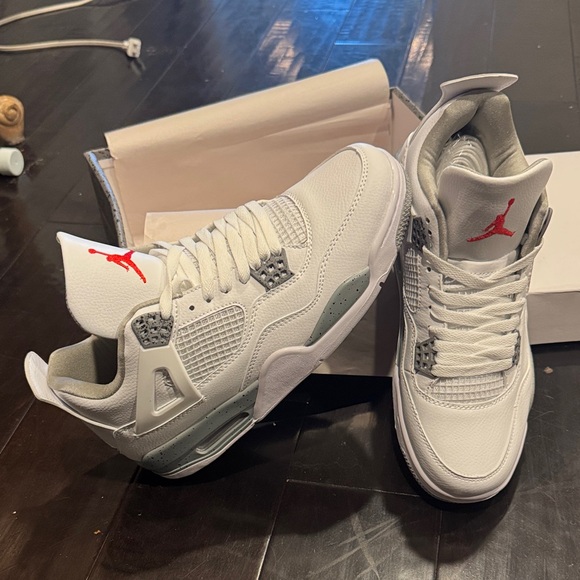 Air Jordan retro (white Oreo 2021) Men's White and Red Sneakers